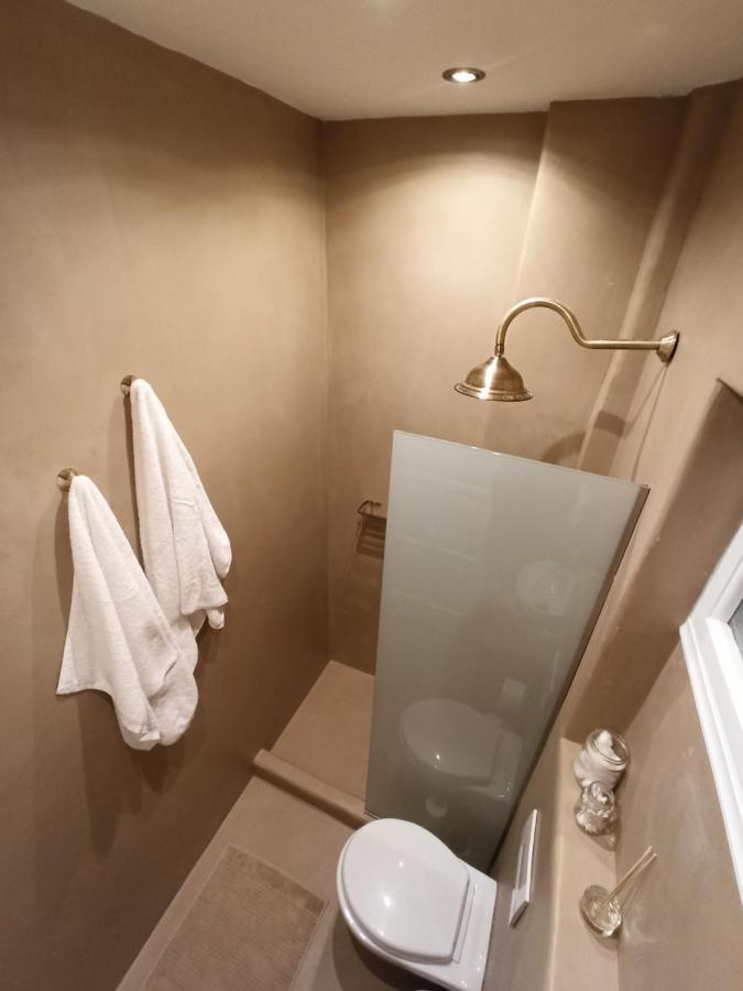 Harmony Apartment Poros Town ภายนอก รูปภาพ