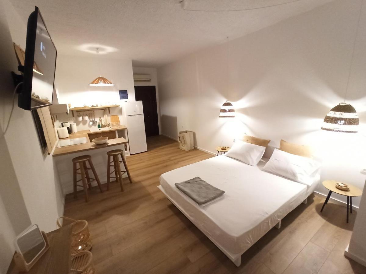 Harmony Apartment Poros Town ภายนอก รูปภาพ